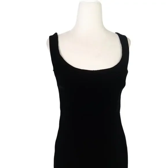 Vintage 90s Victor Costa black velvet knee length sheath cocktail dress 6